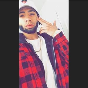 Meet your Posher, Jj